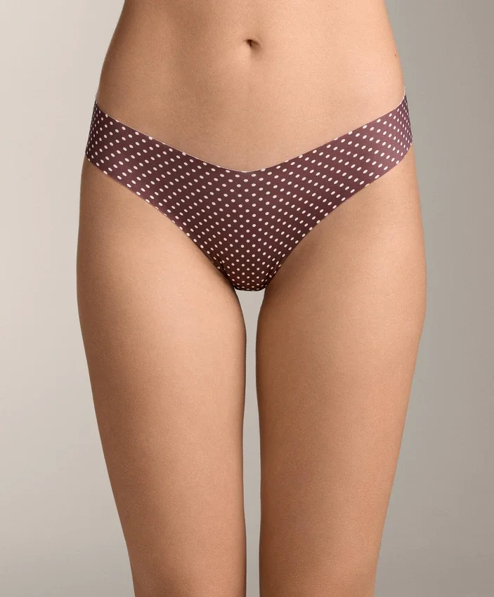 3 neviditelné klasické Bikiny s výstřihem do V z laserem řezané směsi polyamidu 3 neviditelné klasické Bikiny s výstřihem do V z laserem řezané směsi polyamidu