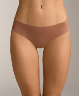 5 neviditelných brazilských kalhotek z polyamidové směsi Pantone™ 5 neviditelných brazilských kalhotek z polyamidové směsi Pantone™