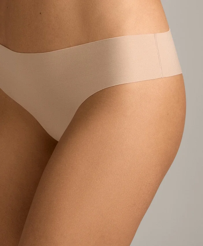 5 neviditelných brazilských kalhotek z polyamidové směsi Pantone™ 5 neviditelných brazilských kalhotek z polyamidové směsi Pantone™