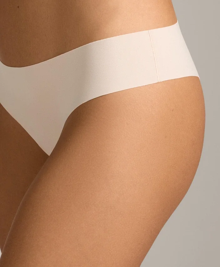 5 neviditelných brazilských kalhotek z polyamidové směsi Pantone™ 5 neviditelných brazilských kalhotek z polyamidové směsi Pantone™