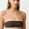 Bikiny bandeau s kontrastním lemováním Bikiny bandeau s kontrastním lemováním