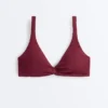 Bikiny s halterovým topem z žakárové látky s mini kostkovaným vzorem Bikiny s halterovým topem z žakárové látky s mini kostkovaným vzorem