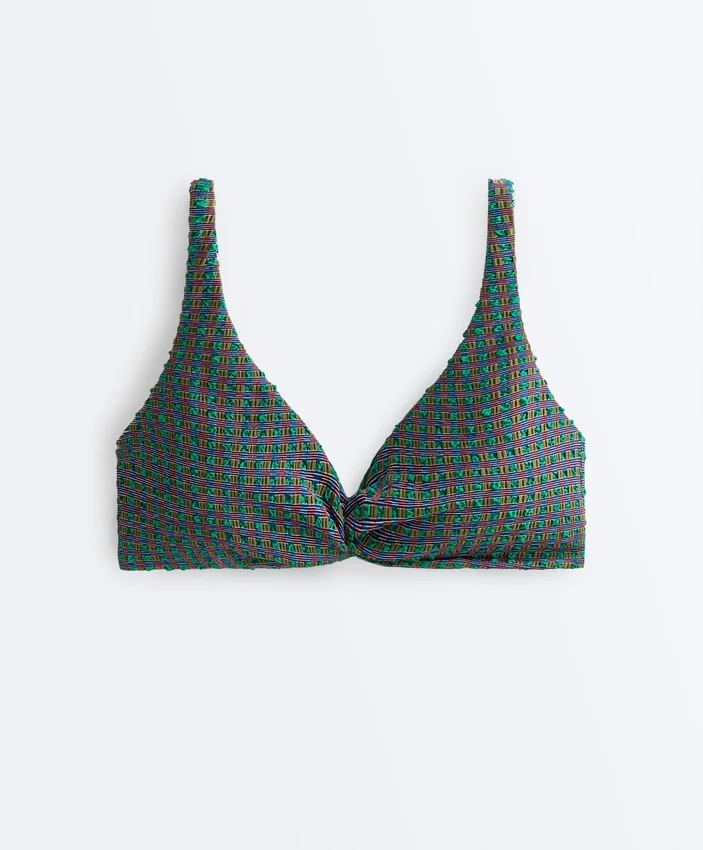 Bikiny s halterovým výstřihem v kostkovaném vzoru Bikiny s halterovým výstřihem v kostkovaném vzoru