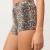 Bikiny s vysokým pasem a hadím potiskem Bikiny s vysokým pasem a hadím potiskem