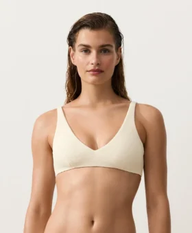 Bikiny s vázáním za krkem