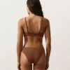 Bikiny s vázáním za krkem