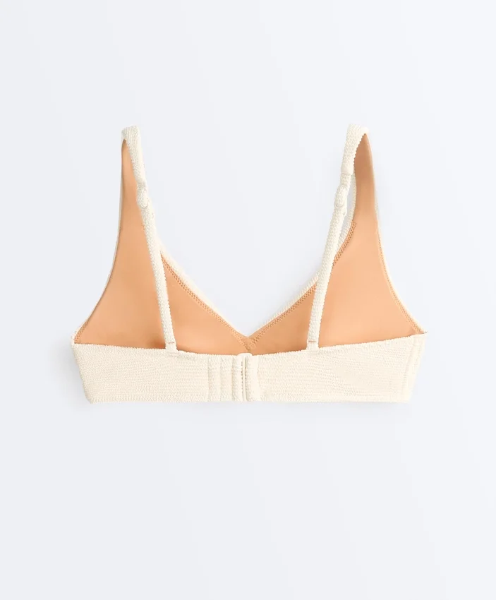 Bikiny s vázáním za krkem Bikiny s vázáním za krkem