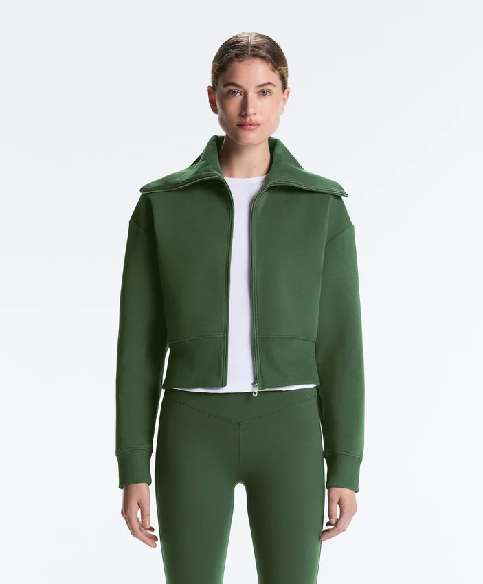 Bundy s vysokým límcem ze směsi bavlny Bundy s vysokým límcem ze směsi bavlny