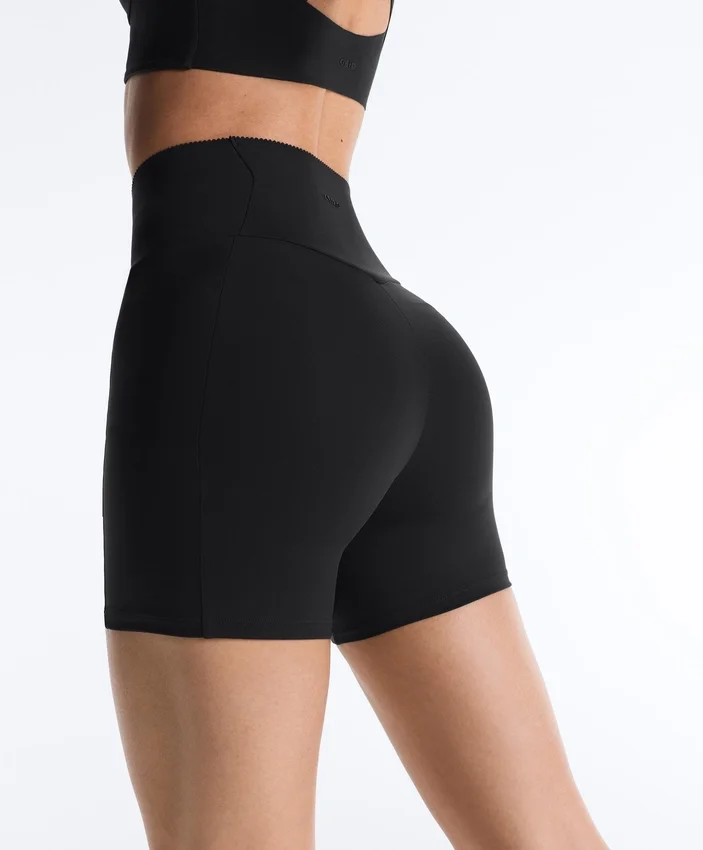 Compressive kalhoty s vysokým pasem a délkou 10 cm Compressive kalhoty s vysokým pasem a délkou 10 cm
