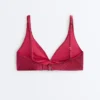 Geometrický žakárový bikini top s vázáním za krkem Geometrický žakárový bikini top s vázáním za krkem
