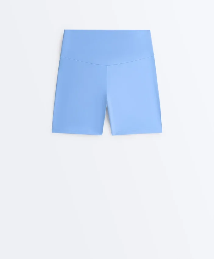 Kalhoty Comfortlux s vysokým pasem a délkou 10 cm Kalhoty Comfortlux s vysokým pasem a délkou 10 cm