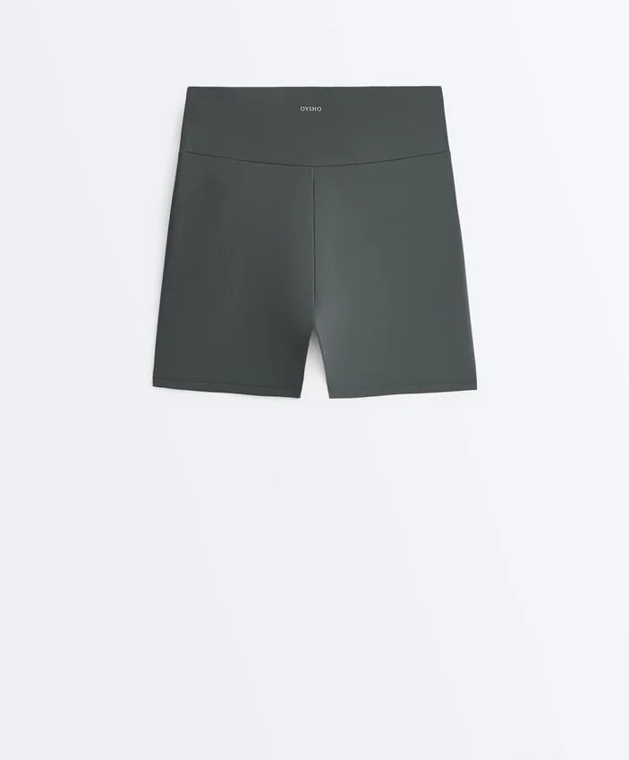 Kalhoty Comfortlux s vysokým pasem a délkou 10 cm Kalhoty Comfortlux s vysokým pasem a délkou 10 cm