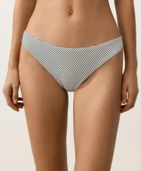Klasické bikiny s žakárovým potiskem v puntíky