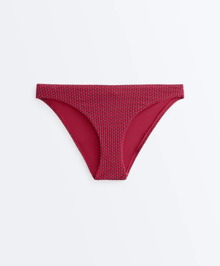 Klasické bikiny s geometrickým žakárovým vzorem v podobě kalhotek Klasické bikiny s geometrickým žakárovým vzorem v podobě kalhotek