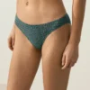 Klasické bikiny s kostkovaným vzorem v kalhotkách Klasické bikiny s kostkovaným vzorem v kalhotkách