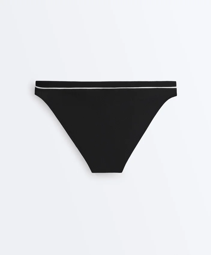 Klasické bikiny s lemováním Klasické bikiny s lemováním