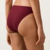 Klasické bikiny s mini kostkovaným žakárovým vzorem v podobě kalhotek Klasické bikiny s mini kostkovaným žakárovým vzorem v podobě kalhotek