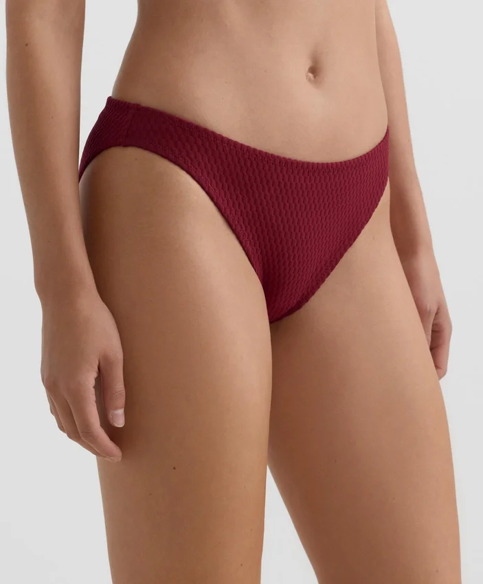 Klasické bikiny s mini kostkovaným žakárovým vzorem v podobě kalhotek Klasické bikiny s mini kostkovaným žakárovým vzorem v podobě kalhotek