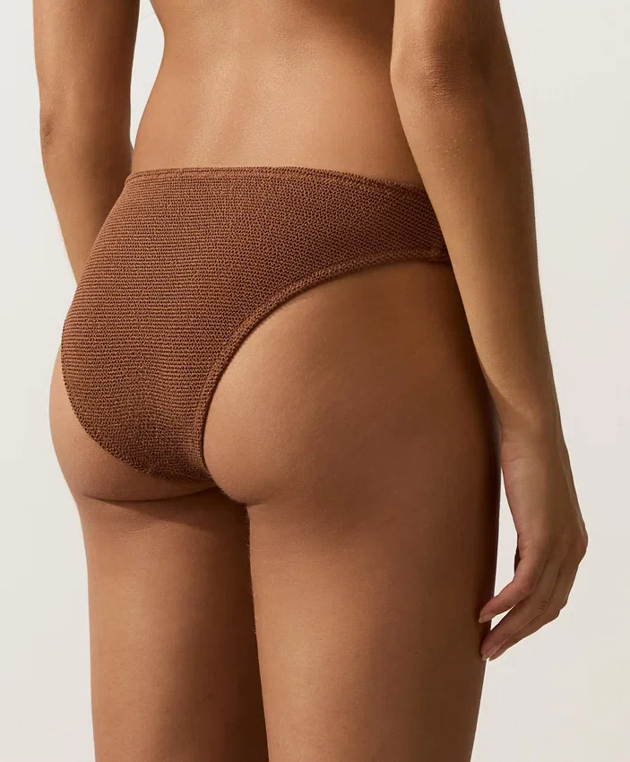 Klasické bikiny s vrásčeným vzorem Klasické bikiny s vrásčeným vzorem