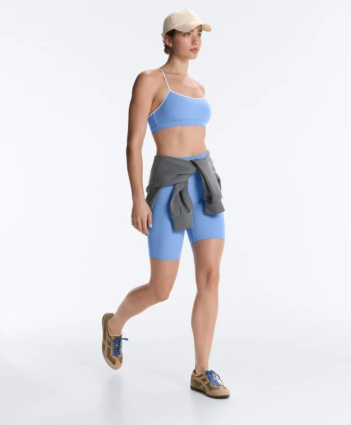 Sportovní podprsenka Comfortlux s lehkou oporou a lemováním Sportovní podprsenka Comfortlux s lehkou oporou a lemováním