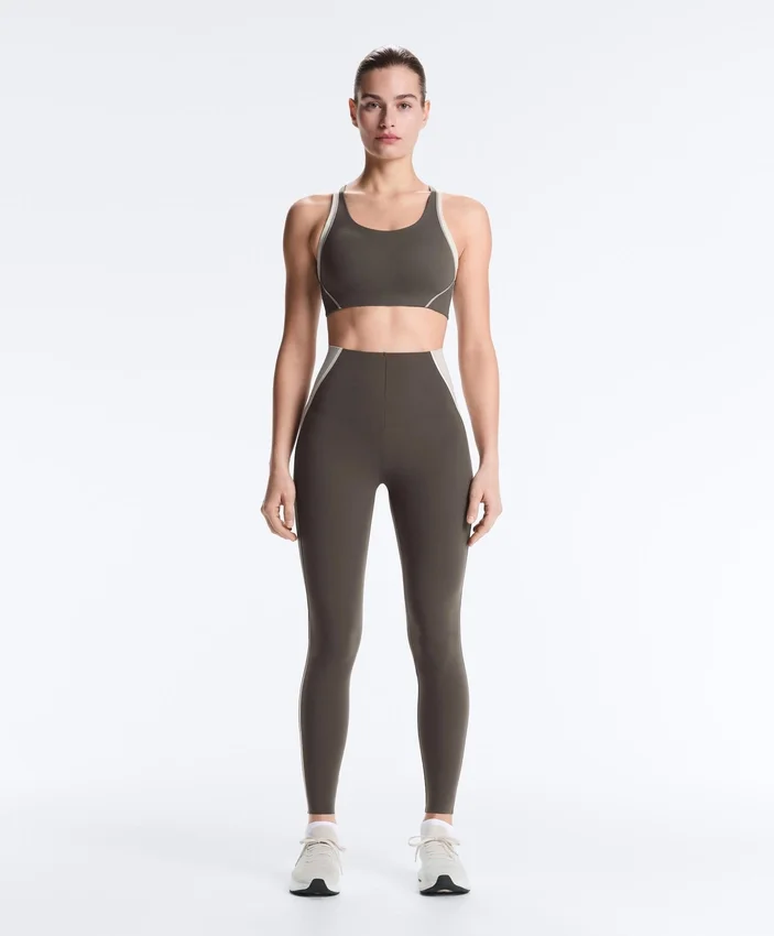 Sportovní podprsenka s pevnou oporou, Compressive a reflexní Sportovní podprsenka s pevnou oporou, Compressive a reflexní