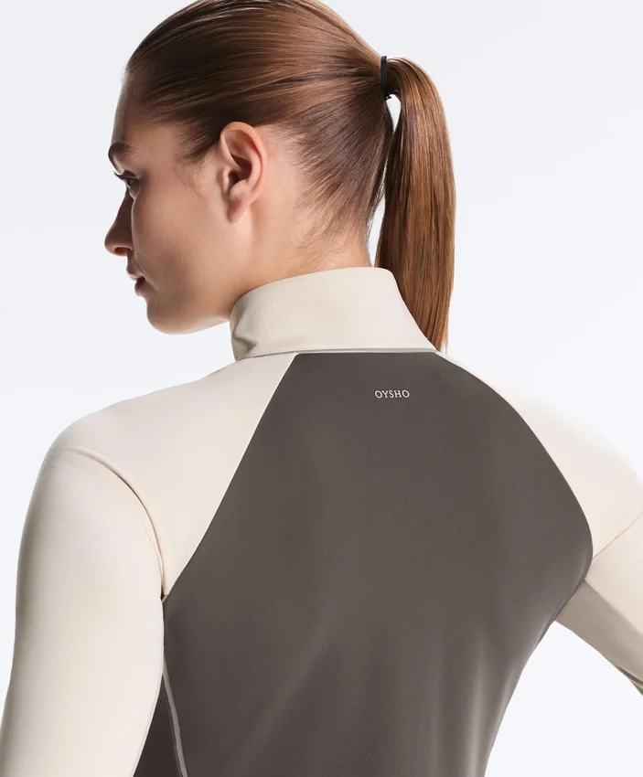 Lehká, teplá technická bunda s reflexními prvky Lehká, teplá technická bunda s reflexními prvky