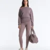 Mikina s asymetrickým výstřihem, nastavitelným pasem a Soft Touch modálem Mikina s asymetrickým výstřihem, nastavitelným pasem a Soft Touch modálem