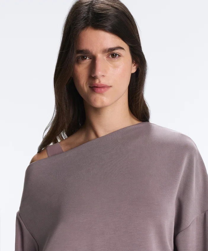 Mikina s asymetrickým výstřihem, nastavitelným pasem a Soft Touch modálem Mikina s asymetrickým výstřihem, nastavitelným pasem a Soft Touch modálem