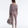 Mikina s asymetrickým výstřihem, nastavitelným pasem a Soft Touch modálem Mikina s asymetrickým výstřihem, nastavitelným pasem a Soft Touch modálem