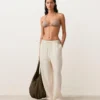 Mini top na Bikiny s trojúhelníkovým střihem a metalickými nitěmi Mini top na Bikiny s trojúhelníkovým střihem a metalickými nitěmi