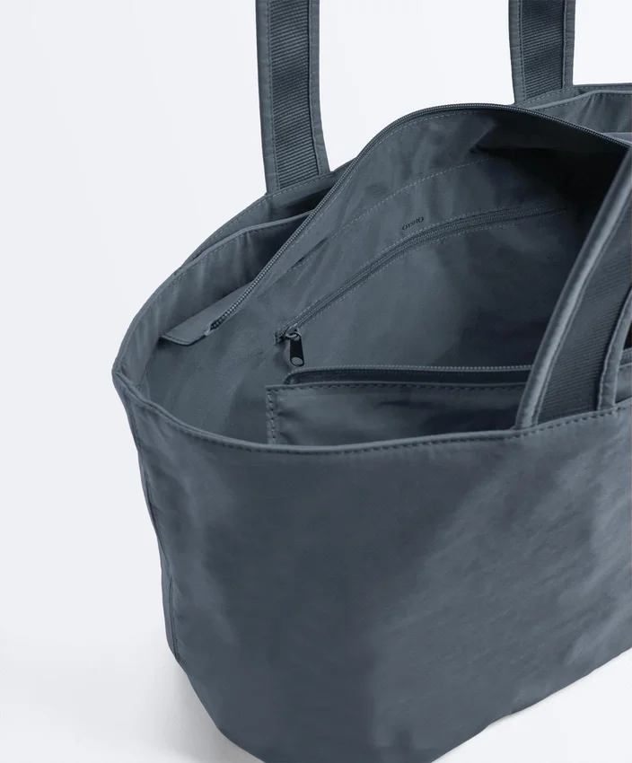 Měkká taška typu shopper se zipem Měkká taška typu shopper se zipem
