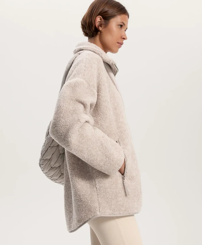 Oversize bundy z umělých kožichů Oversize bundy z umělých kožichů