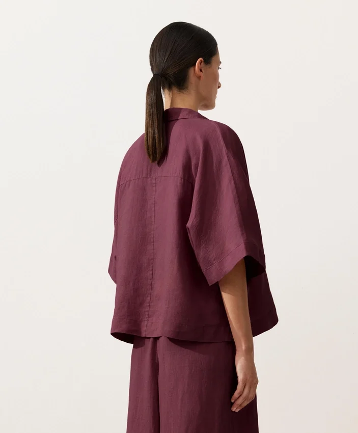 Oversize košile s krátkým rukávem ze 100 % lnu Oversize košile s krátkým rukávem ze 100 % lnu