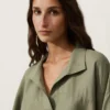 Oversize košile s krátkými rukávy v kraťasech ze 100 % lnu Oversize košile s krátkými rukávy v kraťasech ze 100 % lnu