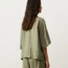 Oversize košile s krátkými rukávy v kraťasech ze 100 % lnu Oversize košile s krátkými rukávy v kraťasech ze 100 % lnu