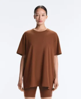 Oversize tričko s krátkým rukávem ze směsi bavlny v kraťasech Oversize tričko s krátkým rukávem ze směsi bavlny v kraťasech