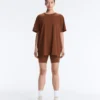 Oversize tričko s krátkým rukávem ze směsi bavlny v kraťasech Oversize tričko s krátkým rukávem ze směsi bavlny v kraťasech