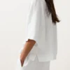 Oversized košile s krátkými rukávy ze 100 % lnu Oversized košile s krátkými rukávy ze 100 % lnu