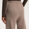 Pletené kalhoty ve stylu tepláků Pletené kalhoty ve stylu tepláků