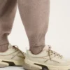 Pletené kalhoty ve stylu tepláků Pletené kalhoty ve stylu tepláků