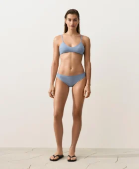 Pruhované topy na bikiny Pruhované topy na bikiny