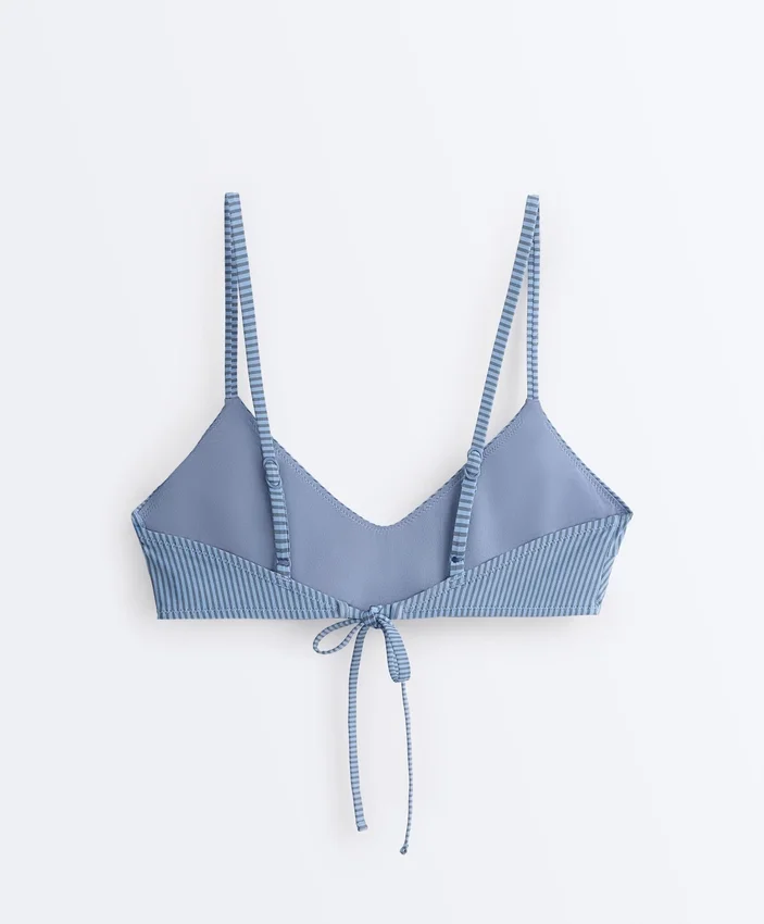 Pruhované topy na bikiny Pruhované topy na bikiny