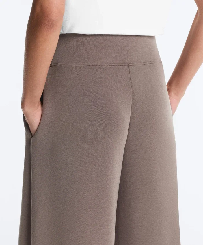 Soft Touch Modal Wide-Leg Trousers s korzetovým pasem Soft Touch Modal Wide-Leg Trousers s korzetovým pasem