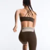 Sportovní podprsenka Comfortlux s lehkou oporou a kříženými ramínky Sportovní podprsenka Comfortlux s lehkou oporou a kříženými ramínky