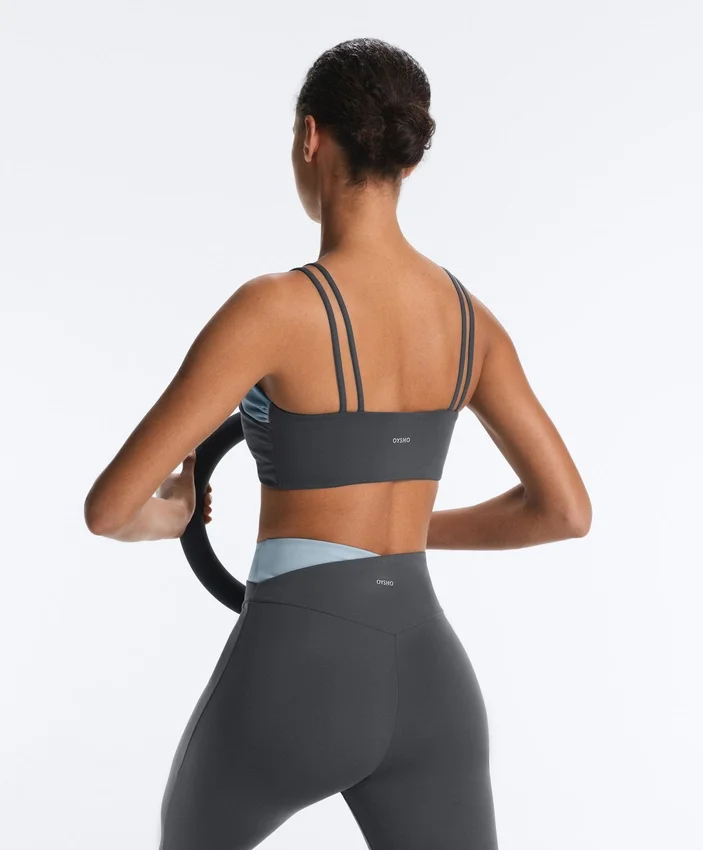 Sportovní podprsenka Comfortlux se střední podporou Sportovní podprsenka Comfortlux se střední podporou