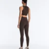 Sportovní podprsenka Wavy Compressive se střední oporou Sportovní podprsenka Wavy Compressive se střední oporou