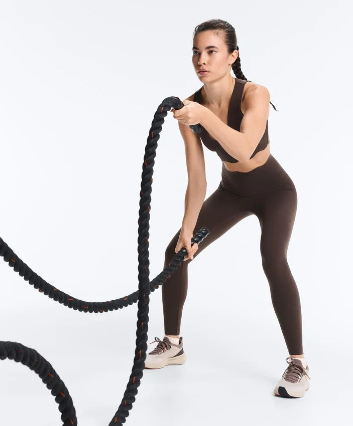 Sportovní podprsenka Wavy Compressive se střední oporou Sportovní podprsenka Wavy Compressive se střední oporou