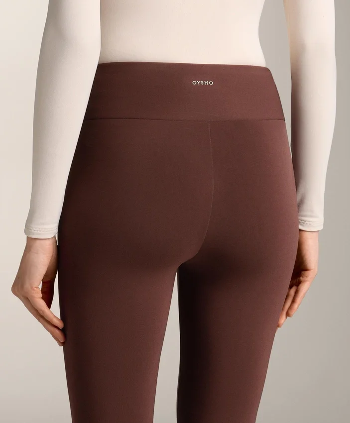 Super-extra-teplé bezešvé legíny s vysokým pasem (70 cm) a délkou ke kotníkům Super-extra-teplé bezešvé legíny s vysokým pasem (70 cm) a délkou ke kotníkům