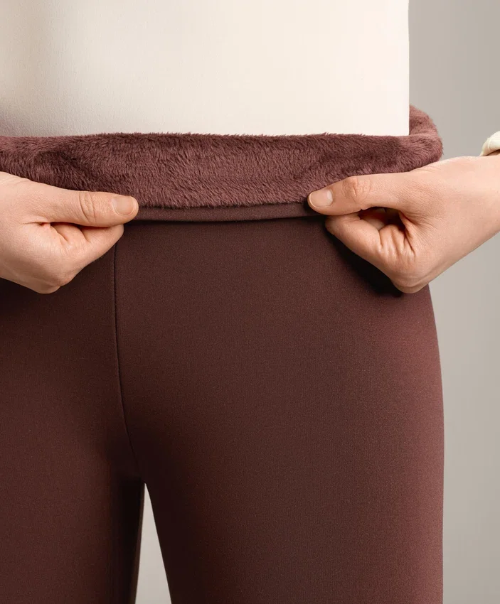 Super-extra-teplé bezešvé legíny s vysokým pasem (70 cm) a délkou ke kotníkům Super-extra-teplé bezešvé legíny s vysokým pasem (70 cm) a délkou ke kotníkům