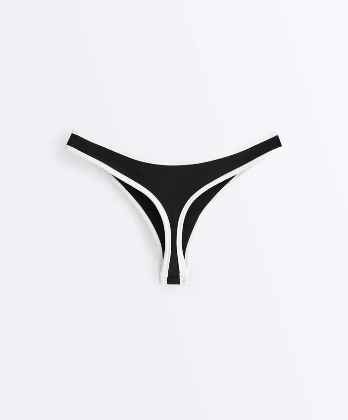 Tanga s kontrastním lemováním a výřezem do U jako u Bikiny kalhotek Tanga s kontrastním lemováním a výřezem do U jako u Bikiny kalhotek
